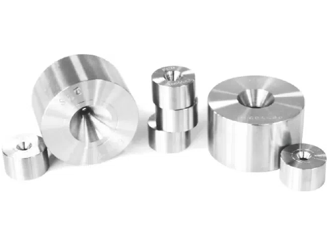 Was lässt Kupferdrahtungsmaschinen in Kabelmaschinen hervorheben?